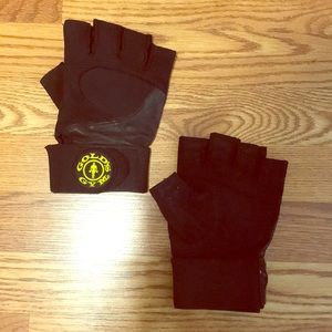 Golds Gym Workout Gloves-NWOT